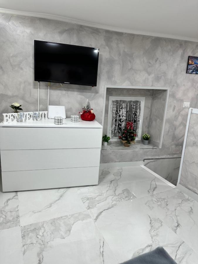 Cuore Napoletano نابولي المظهر الخارجي الصورة